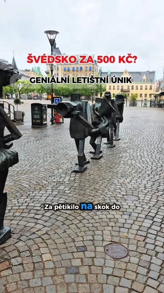 ZA PĚTIKILO NA SKOK DO ŠVÉDSKA? 🇸🇪 

​Chystáš se do Kodaně? Mám pro tebe geniální tip, jak místo nudného čekání na letišti před odletem domů navštívit další zemi! 🎒

​Stačí na kodaňském letišti naskočit na vlak, přejet slavný Öresundský most přes moře a za necelých 30 minut vystupuješ v centru švédského Malmö. 🚆

​Co všechno stihneš za pár hodin z nádraží?

🧱 Historické náměstí Stortorget a obří cihlový kostel Sankt Petri.

🌳 Park Slottsparken s parádním historickým větrným mlýnem.

🏰 Renesanční pevnost Malmöhus.

​Pak už jen skočíš na vlak zpět a v klidu boarduješ letadlo do Prahy. Dvě země za jeden víkend! Šel bys do toho taky? 🤔

​🗺️ KOMPLETNÍ NÁVOD, CENY A TRASU NAJDEŠ ZDE:

👉 https://florinacestach.cz/malmo-z-kodane (odkaz je i v mém biu!)

​#malmo #travelhacks
#traveltips
#sweden
#travel